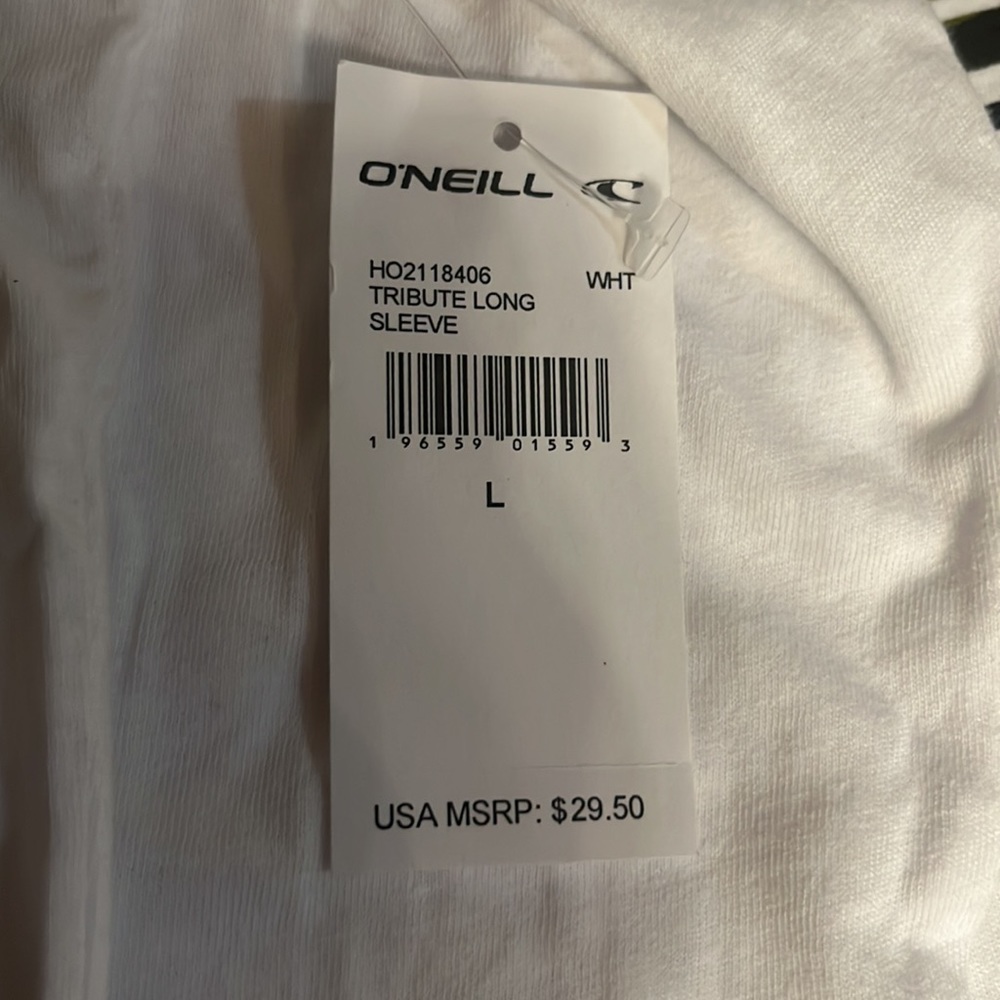 NWT Men’s O’Neill L/S “Tribute” T-Shirt. White w/Camo logo. Comes Various sizes - Picture 4 of 4